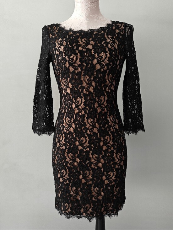 Babaton Dresses & Skirts - Aritzia Babaton Rafael Black Lace Mini Dress Party Evening Classy Lined Fitted